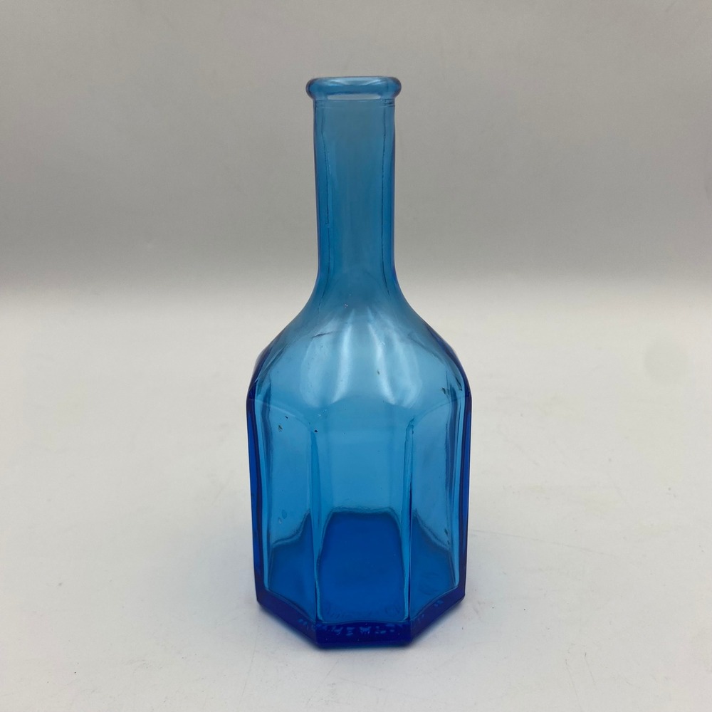 Wheaton NJ Cobalt Blue Glass Bottle Octagonal Base Vintage Decorative 7 Inch